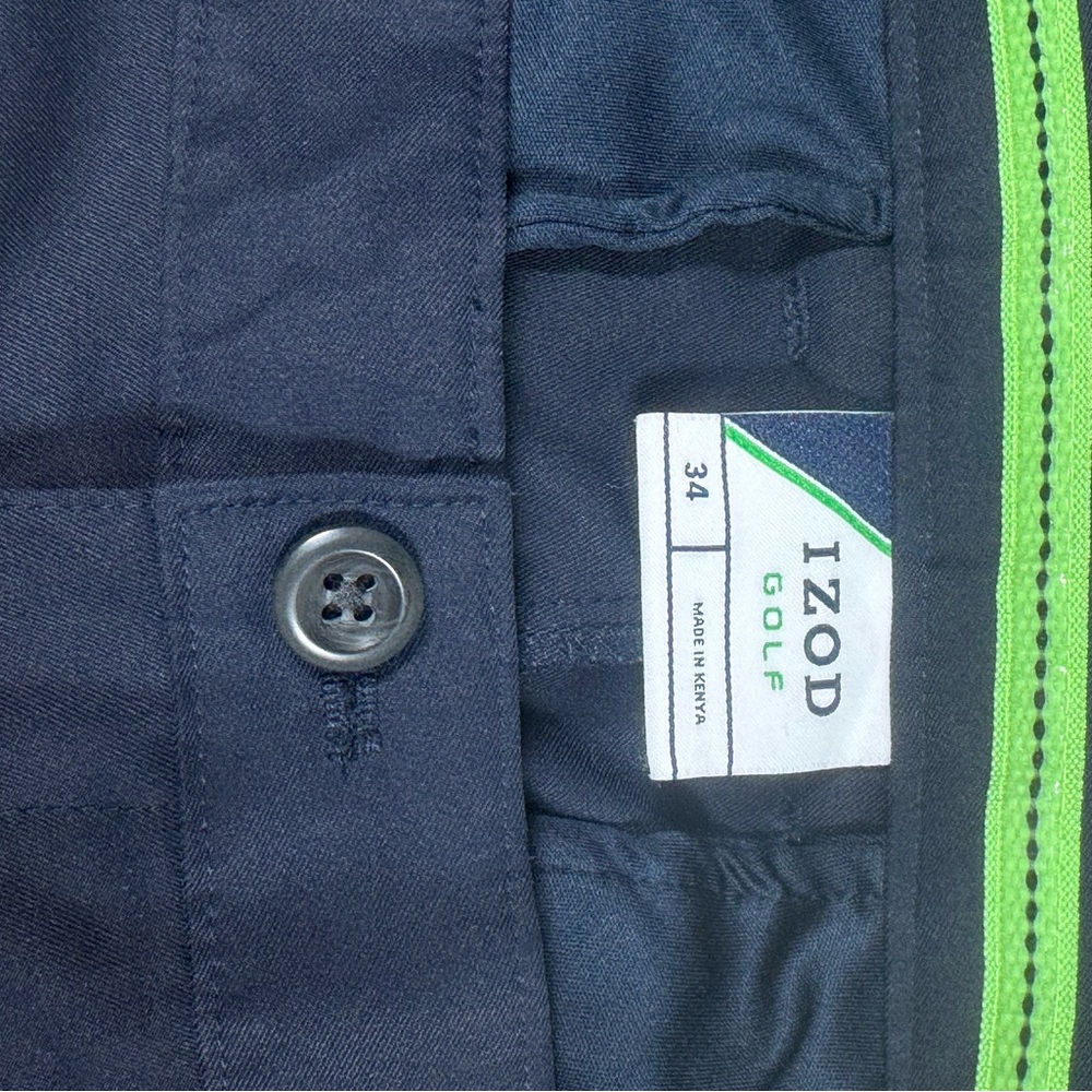 IZOD Golf Shorts Men’s 34 Navy Performance Stretch Moisture Wicking - Picture 3 of 4